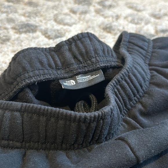 Black North Face sweat pant shorts - small size - Picture 2 of 2